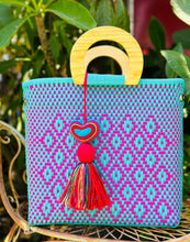 Load image into Gallery viewer, La Adriana Wooden Handle Tote