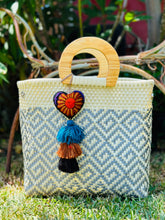 Load image into Gallery viewer, La Adriana Wooden Handle Tote