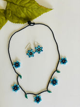 Load image into Gallery viewer, Flor Campanita Huichol Necklace & Earrings Set