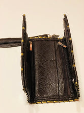 Load image into Gallery viewer, Fabiola Wallet