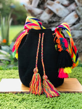 Load image into Gallery viewer, Guajira Bolsa Wayúu