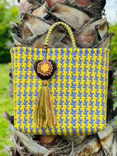 Load image into Gallery viewer, Sofia Summer Time Tote