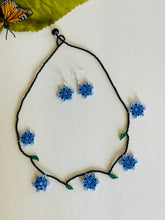Load image into Gallery viewer, Flor Campanita Huichol Necklace & Earrings Set