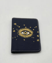Load image into Gallery viewer, Buenas Vibras Passport Holder