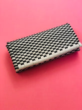 Load image into Gallery viewer, Fabiola Wallet Checkered