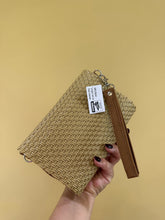 Load image into Gallery viewer, Yali Bag Beige