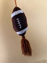 Load image into Gallery viewer, Football Pompón