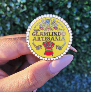 Glamlindo Logo Pin