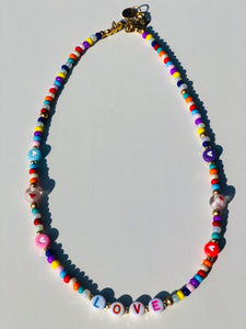 De Colores Love Necklace