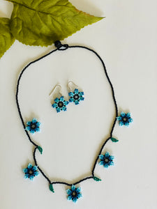 Flor Campanita Huichol Necklace & Earrings Set
