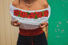 Load image into Gallery viewer, Florecitas Embroidered Campesina
