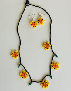 Flor Campanita Huichol Necklace & Earrings Set