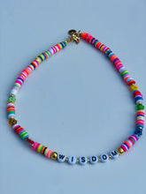 Load image into Gallery viewer, De Colores Wisdom Pucca Shell Necklace