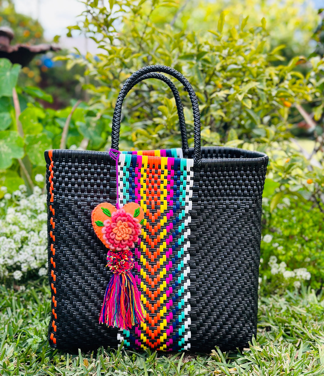 Adriana Rainbow Tote – GlamlindoArtesania Adriana Rainbow Tote – GlamlindoArtesania