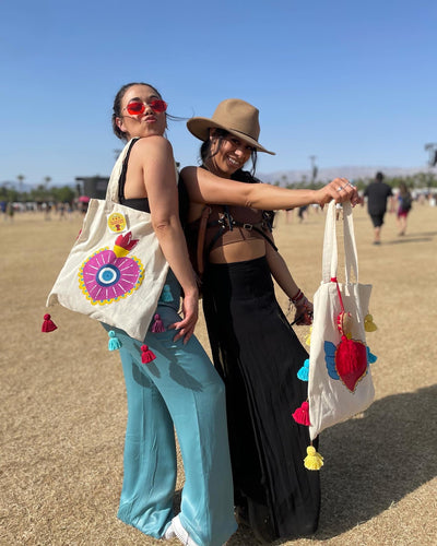 Corazón Sagrado Canvas Tote
